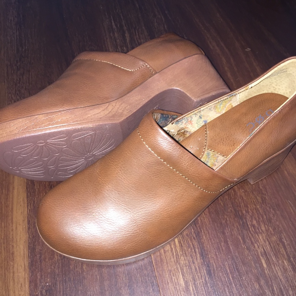 BOC Jaylin Comfort Wooden Platform Clogs - NEW - Picture 6 of 7